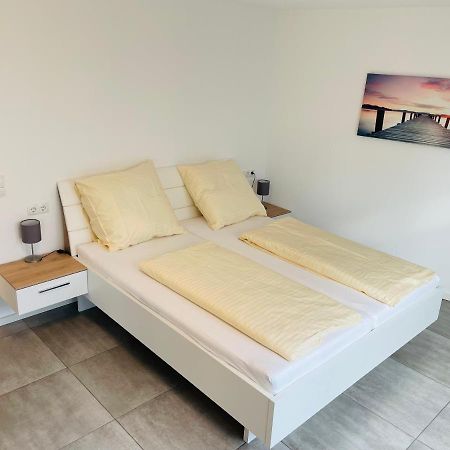 Deluxe Ferienwohnung Am Strandbad Friedrichshafen Bagian luar foto