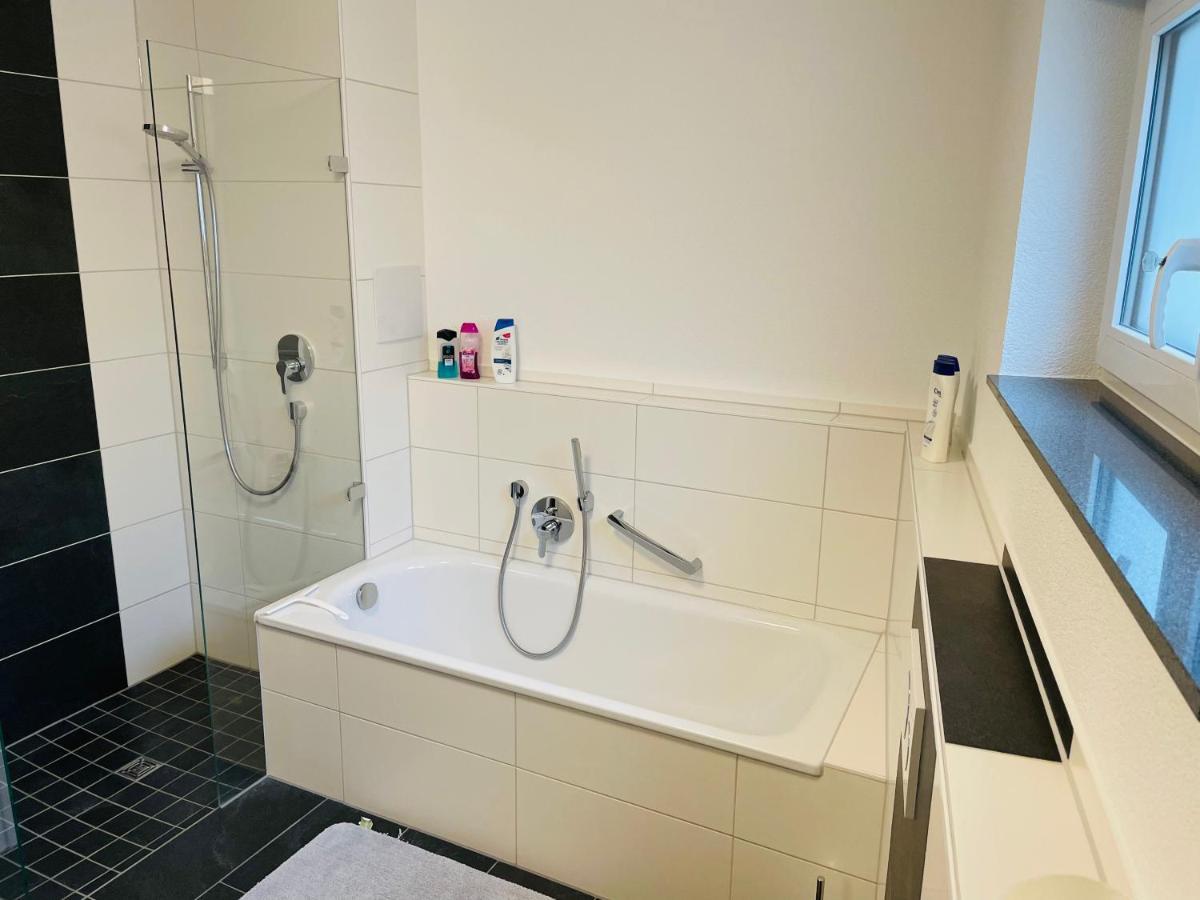 Deluxe Ferienwohnung Am Strandbad Friedrichshafen Bagian luar foto